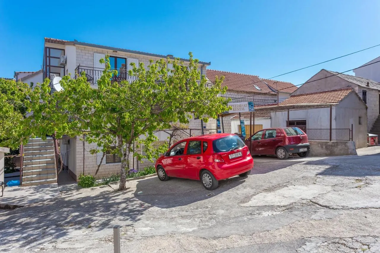 Apartments With A Parking Space Trogir - 20874