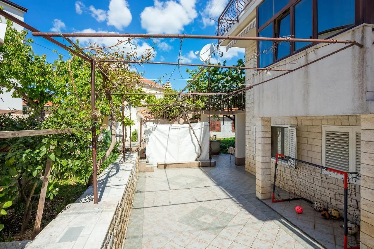 Apartments With A Parking Space Trogir - 20874 Croatia